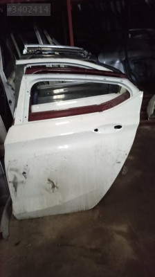opel corsa e sol arka kapı