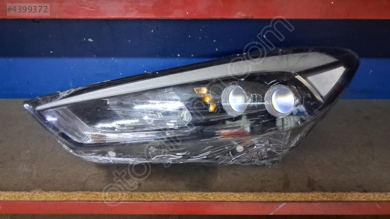 HYUNDAİ TUCSON SOL ÖN FAR ORİJİNAL ÇIKMA 2016-2018