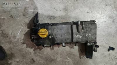 Megane1 R19 alize motor çıkma orjinal silindir kapağı