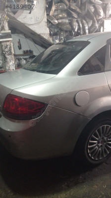 FİAT LİNEA 1,3 EURO 5 SAĞ ARKA ÇAMURLUK