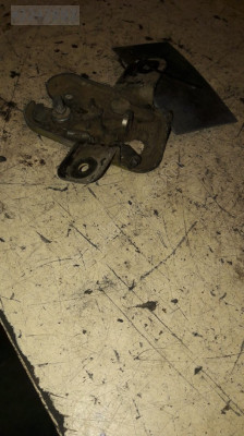 KIA Capital '93 1.5 Benz. Kaput Kilidi - Oto Çıkma Parçalar