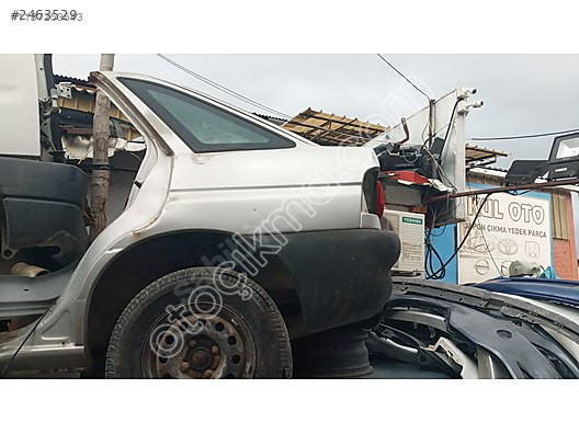 Escort Model Ford için Sol Arka Çamurluk - Oto Çıkma Par