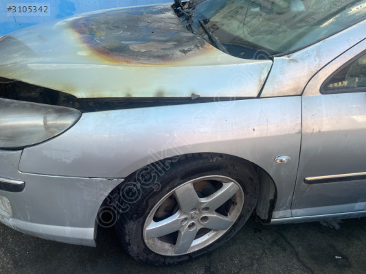 Peugeot 407 sol ön Çamurluk orijinal gri