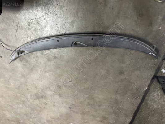 Ön Cam Izgarası Skoda Çıkma Orjinal