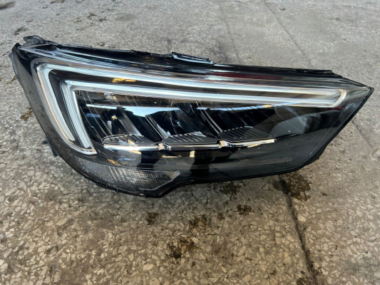 opel crossland x sağ far