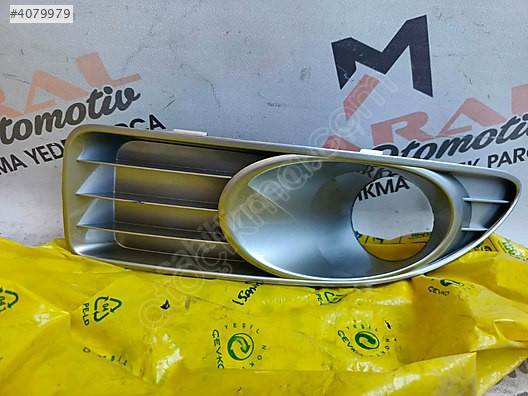 FİAT LİNEA SİS FAR YUVASI ÇERÇEVESİ