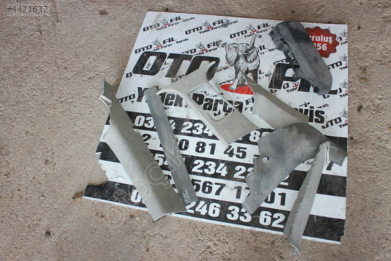 FORD FOCUS BAKALİTLER