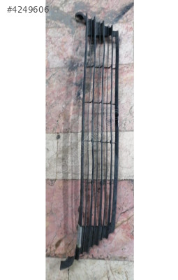 Toyota corolla 17-19 ön tampon ızgarası  Orjinal Oto Çıkma