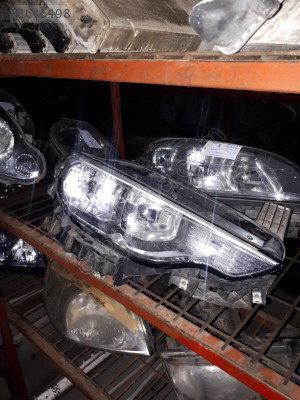 Fiat Egea Sağ Far ve Diğer Çıkma Parçaları Bulunur