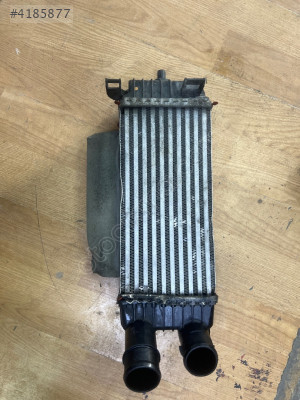 Ford courier TURBO radyatörü R2x6 6k775 bc