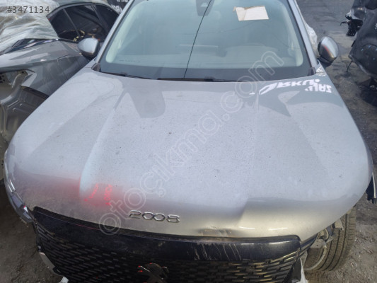 Peugeot 2008 SUV ön kaput