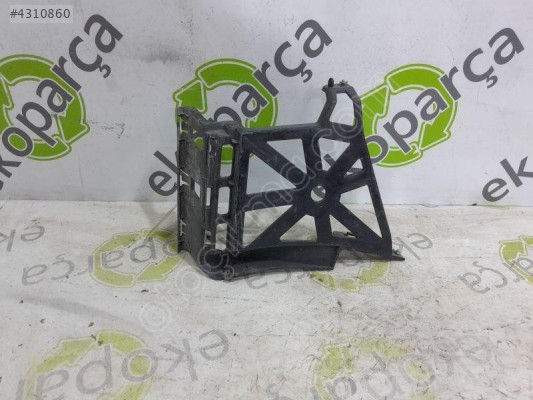 MERCEDES A 2019 2024 W177 ARKA TAMPON SAĞ BRAKETİ A1778858303