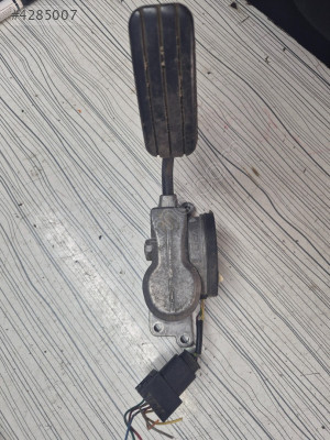 Gas gazelle 2.1 td Gaz Pedalı 21768303