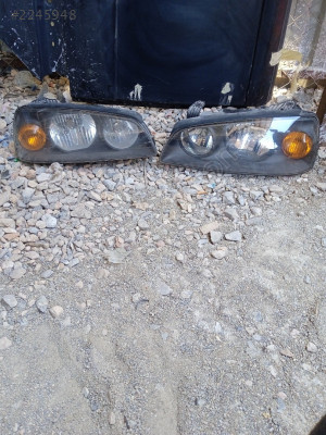 Hyundai Elantra takım far