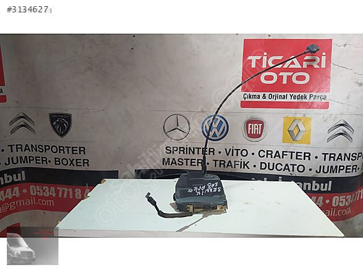 Renault Scenic sağ arka kapi kilidi