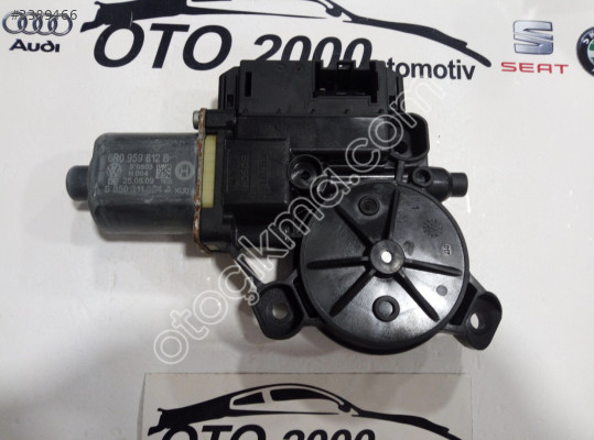 6R0959812B POLO 2010-2018 CAM MOTORU SAĞ ARKA