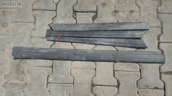 fiat linea kapı bandı