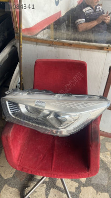 ford kuga sol far