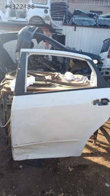 Linea sol arka kapı.