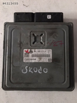 SKODA OCTAVİA MOTOR BEYİNİ  03L906023LK  -  5WP42686AA