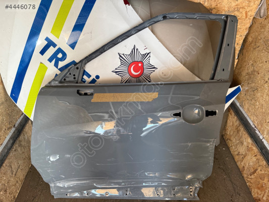 NİSSAN JUKE ÇIKMA ORJİNAL SOL ÖN KAPI BD1