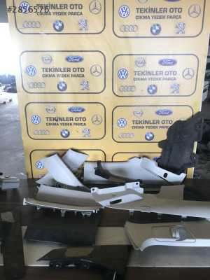 Ford Focus 2014 üstü iç döşeme trimleri