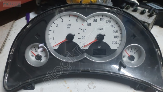 Opel Corsa C 1.3 Dizel Orjinal Çıkma Kilometre Saati