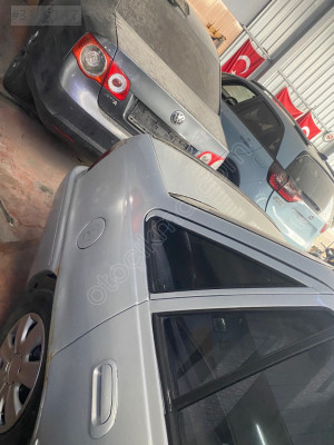 1997 DAEWOO NEXIA GLX SAĞ ARKA KELEBEK CAMI