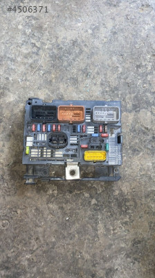 Peugeot 307 sigorta kutusu