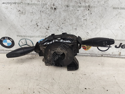 FORD FİESTA 2002 - 2008 SİNYAL SİLECEK KOLU ZEMBEREK
