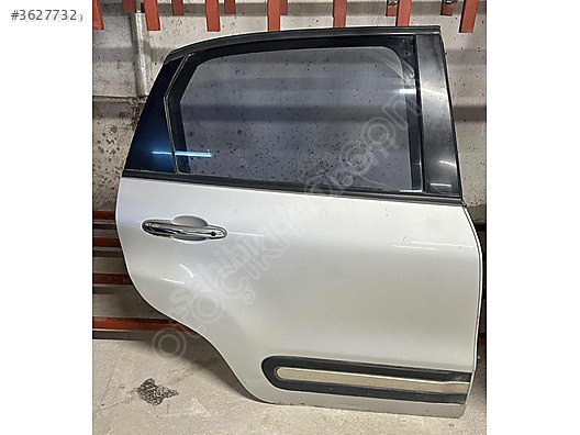 FİAT 500 L SAĞ ARKA KAPI