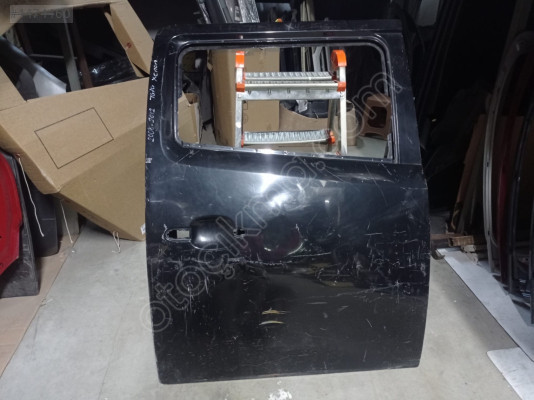 TATA XENON SAĞ ARKA KAPI ORJİNAL ÇIKMA