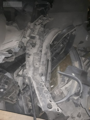 HONDA ACCORD PANEL ÜST KAPLAMASI