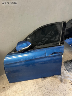 Bmw F30 3.20 çıkma ön sol kapı dolu