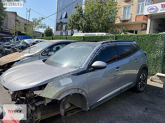 Peugeot 2008 Sol Dolu Ön Kapı Sökme Parça 20-24