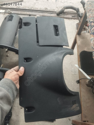 2001-2006 FORD MONDEO SOL SİGORTALIK KAPAĞI SÖKME ORJİNAL