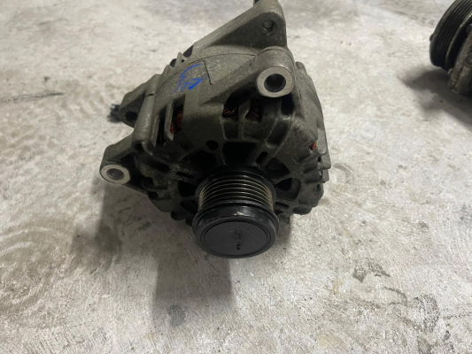 VOLVO ŞARJ DİNAMOSU S40 S60 S80 V40 V60 V70 1.6 DİZEL EURO 5