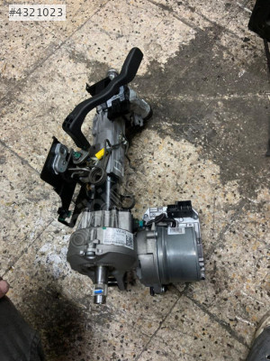 polo elektirikli direksiyon kolonu