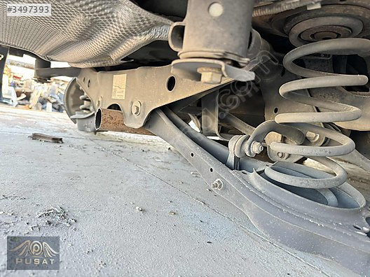 VOLKSWAGEN TİGUAN ÇIKMA ORJİNAL ARKA ALT TAKIM DİNGİL 2016-2019