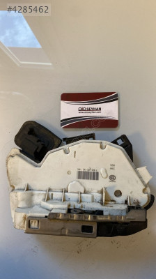 5K1837016J jetta 2014 ön sağ kapı kilidi