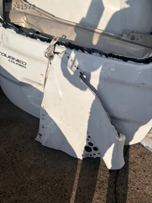 Transit sol ön çamurluk