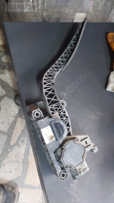 Çıkma Opel Zafira Gaz Pedalı