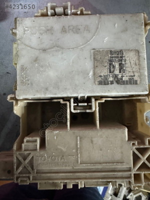 Toyota AYGO Mk2 2014 BCM 89221-0h010 Body Control Module