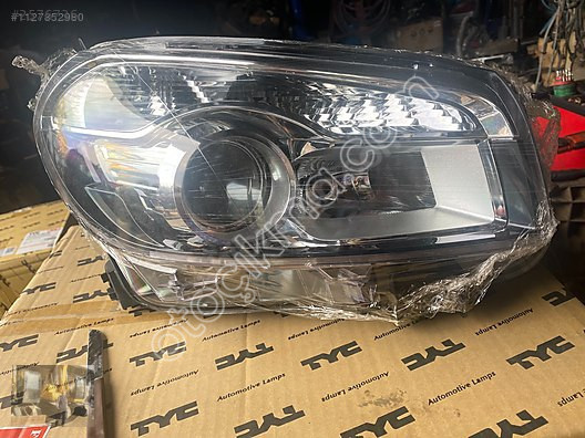 NİSSAN QASHQAI 2010-2013 MODEL SAĞ FAR