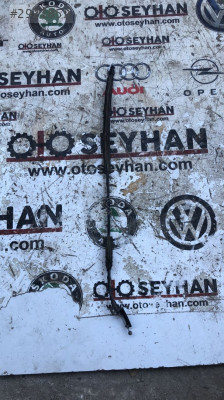 6R1823531 Volkswagen Polo 2017 1.2 tsı ön sağ kapı iç açma halatı