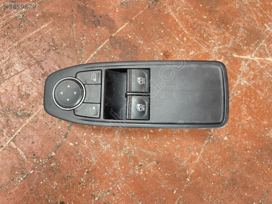 RENAULT CLİO 5 ÇIKMA CAM DÜĞMESİ