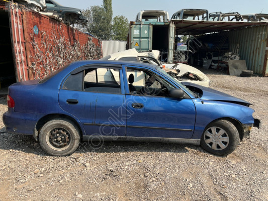 HYUNDA ACCENT SAĞ ÖN ÇAMURLUK MONTECAR