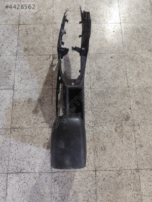 FORD FOCUS 3 3.5 ORTA KONSOL KOL DAYAMALI f1ebr13560 ORİJİNAL