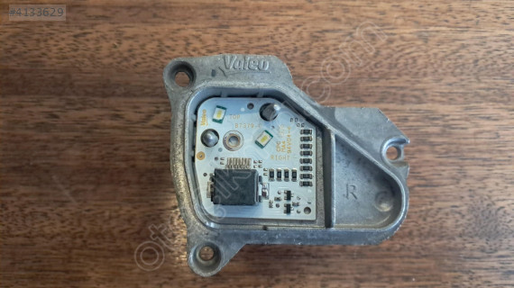 Seat Leon Far Beyni 5F0941476
