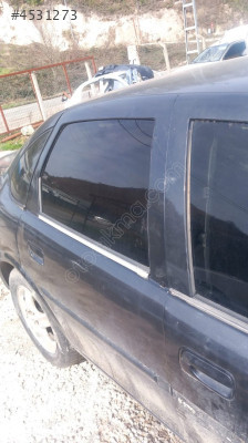 OPEL VECTRA B SAĞ ARKA KAPI.OTO ERKAN ÜNYE